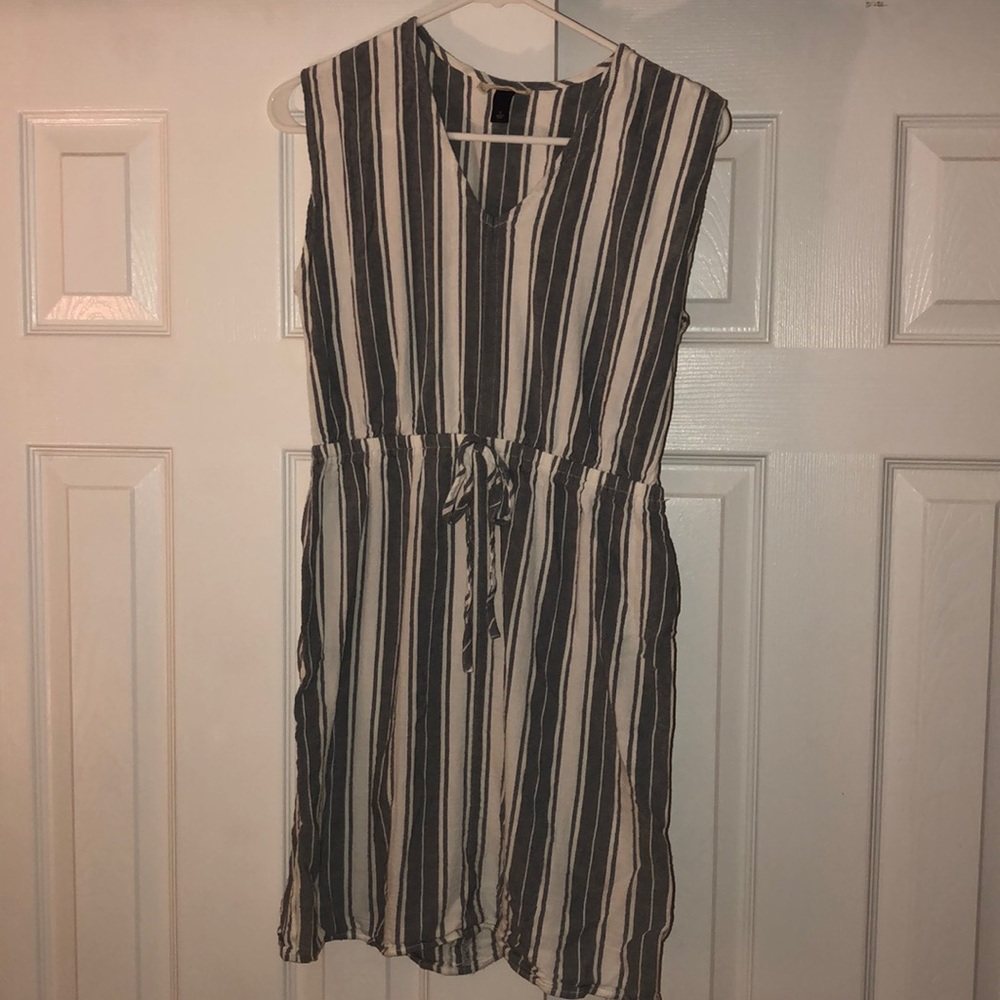 Universal Thread sleeveless dress